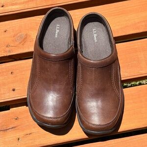 LL BEAN LEATHER CLOGS WOMENS SIZE 8